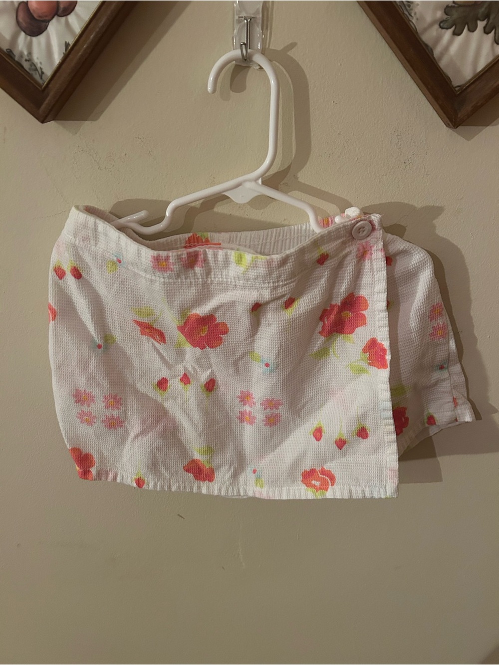 Vintage Osh Kosh White Floral Patterned Skort w Button